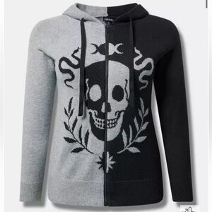 Torrid Black and Gray Skull Hoodie